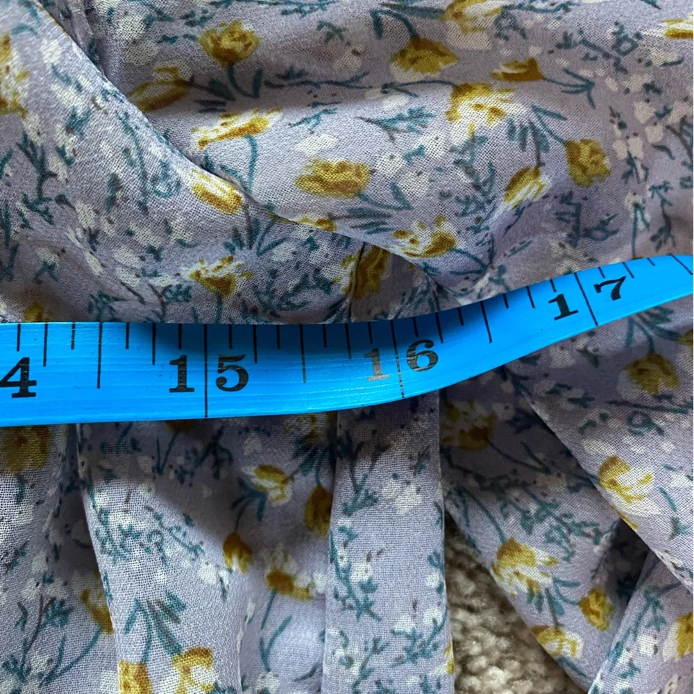 ASTR The Label Lavender Ruffled Floral Long Sleeved Boxy Fit Blouse, Size Small - Picture 4 of 5
